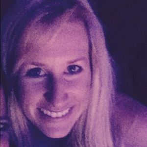 Meet your Posher, Noelle